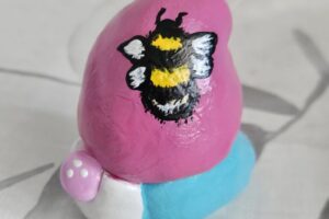 Fuzzy Bee Nisse